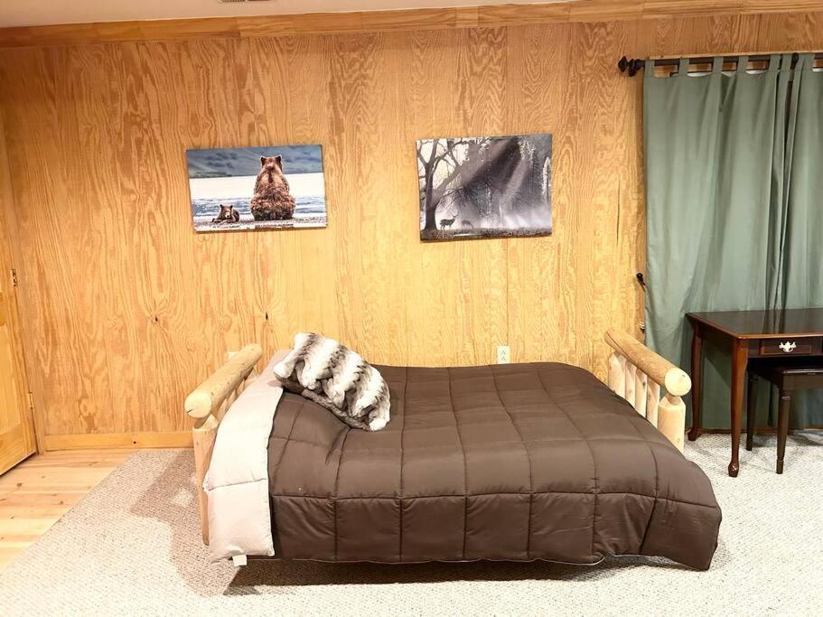 One Of A Kind Rustic Log Cabin Near Bryce Resort - Large Game Room - Fire Pit - Large Deck - Bbq Basye Kültér fotó
