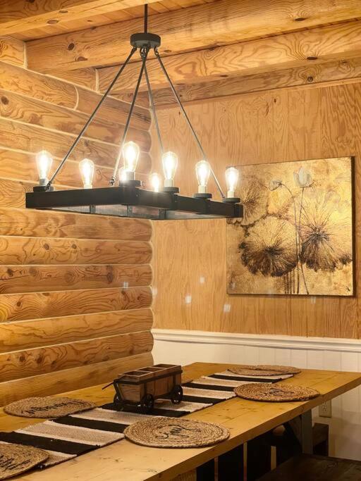 One Of A Kind Rustic Log Cabin Near Bryce Resort - Large Game Room - Fire Pit - Large Deck - Bbq Basye Kültér fotó